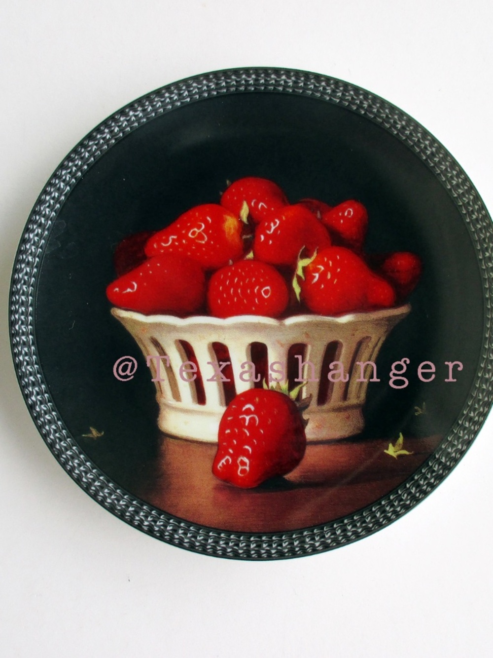 Bernardaud Limoges 3 "Fruits Rouges"Plates Jean-Claude Chauray - Picture 9 of 10